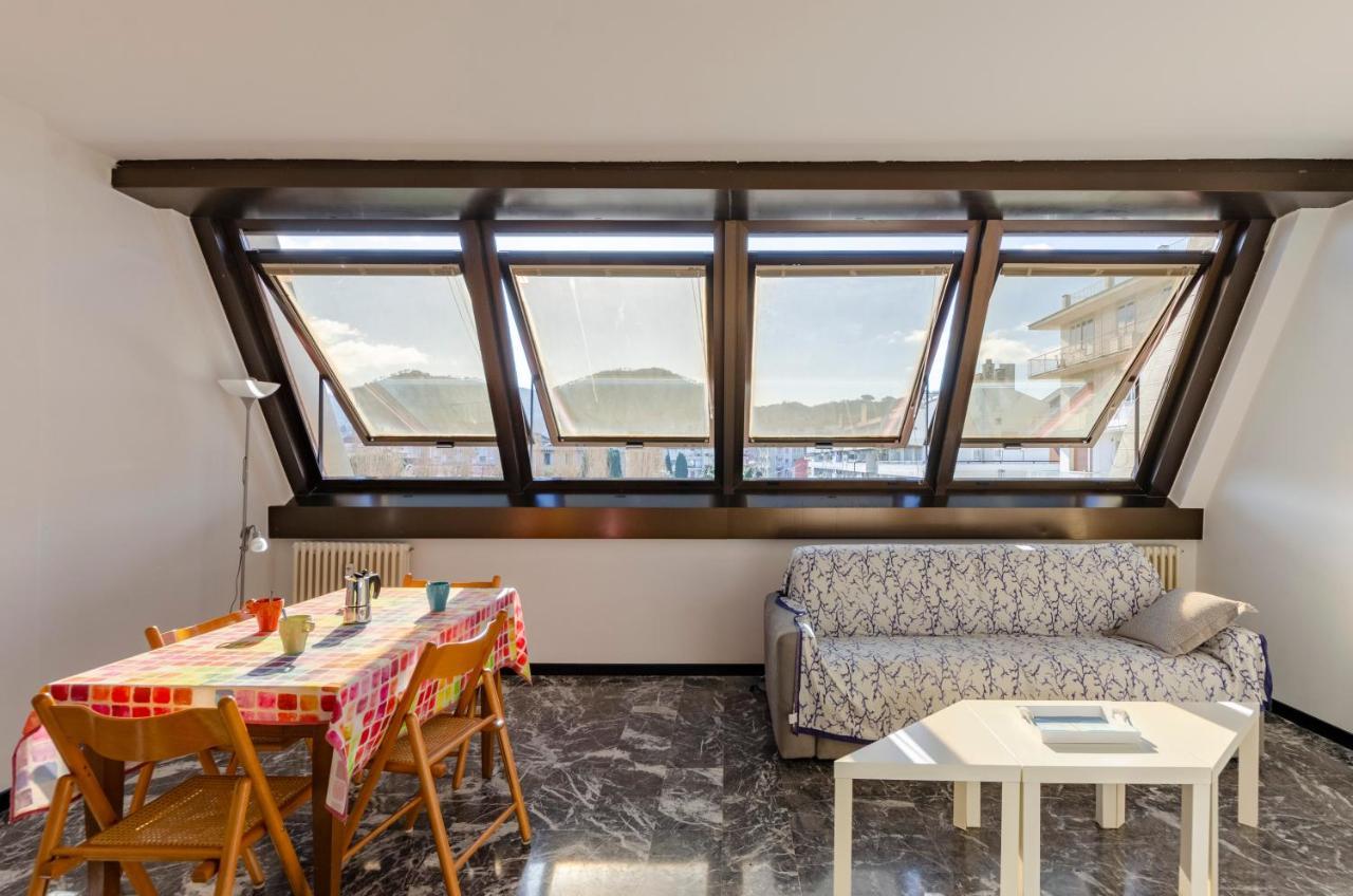 Joivy Spacious Apt For 6, Near Train Station And Beach เซสตรี เลวานเต ภายนอก รูปภาพ
