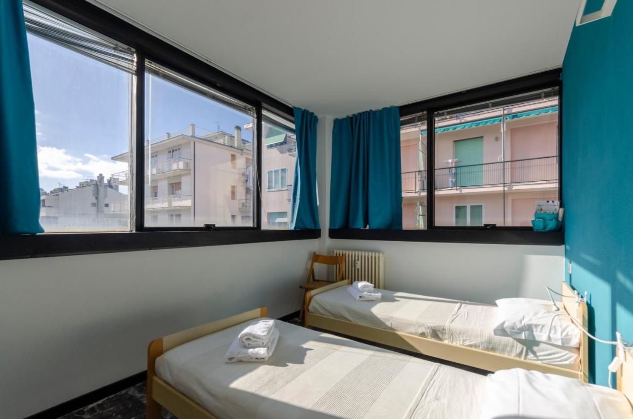 Joivy Spacious Apt For 6, Near Train Station And Beach เซสตรี เลวานเต ภายนอก รูปภาพ